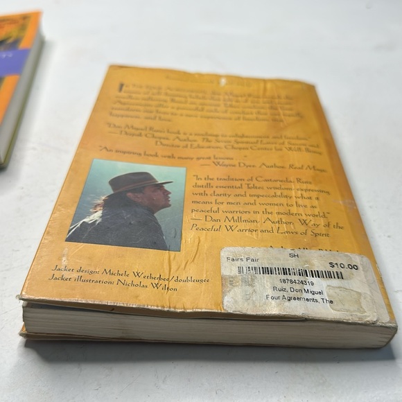 The four agreements/ four agreements companion book Don Miguel Ruiz self help - Picture 7 of 16